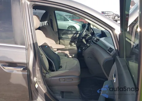 2016 Honda Odyssey Ex z USA, uszkodzony, nr VIN 5FNRL5H4XGB137445